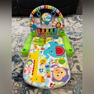 Deluxe Kick and Play Piano Gym